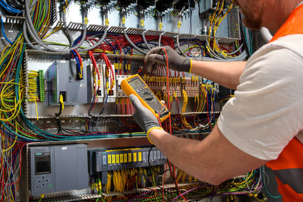 Best Circuit Breaker Repair  in Crosbyton, TX